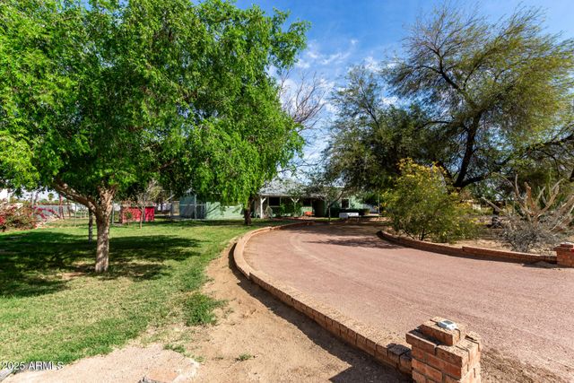 7117 N SARIVAL Avenue, Litchfield Park, AZ 85340