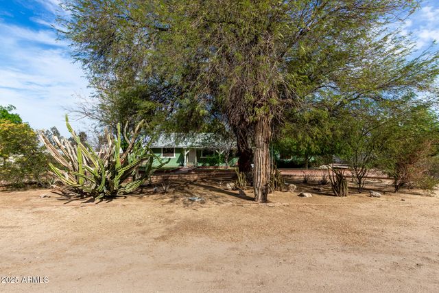 7117 N SARIVAL Avenue, Litchfield Park, AZ 85340