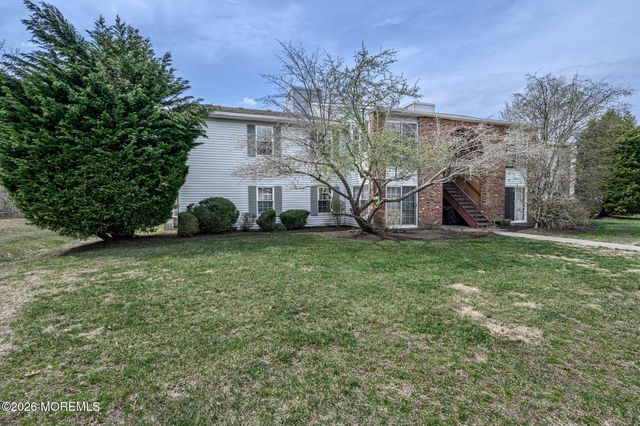 48 Frontier Way, Tinton Falls, NJ 07753