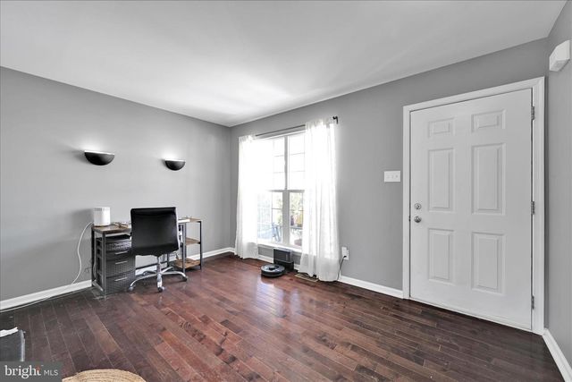 100 MARQUIS DR, Coatesville, PA 19320