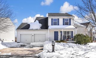 100 MARQUIS DR, Coatesville, PA 19320