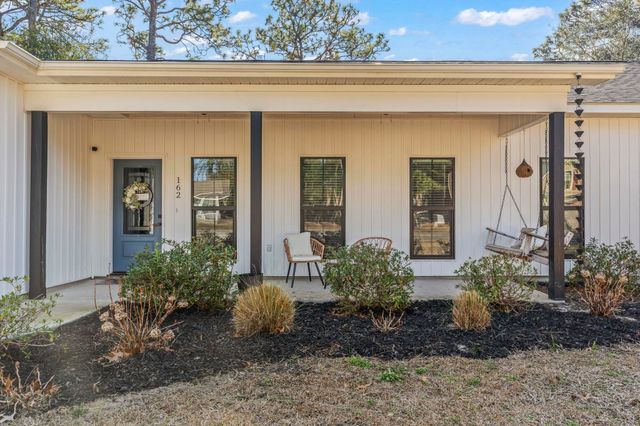 162 Moss Dale Ln., Pawleys Island, SC 29585