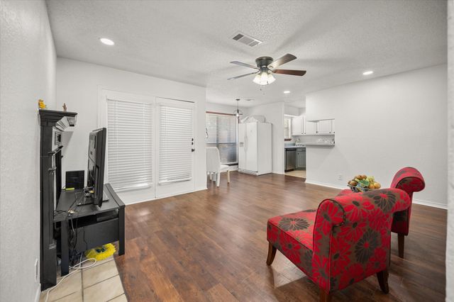 1205 Calico Lane 2212, Arlington, TX 76011