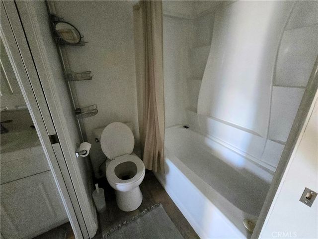 7641 Reseda 120, Reseda, CA 91335