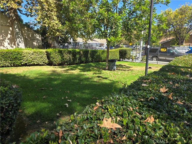 7641 Reseda 120, Reseda, CA 91335