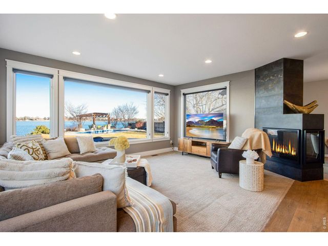 1502 Westshore Dr, Loveland, CO 80538