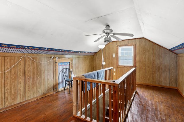 105 Lorraine Court, Berea, KY 40403