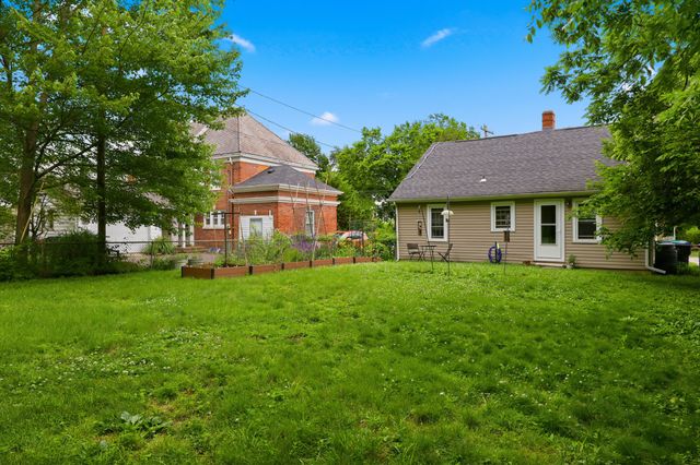 105 Lorraine Court, Berea, KY 40403