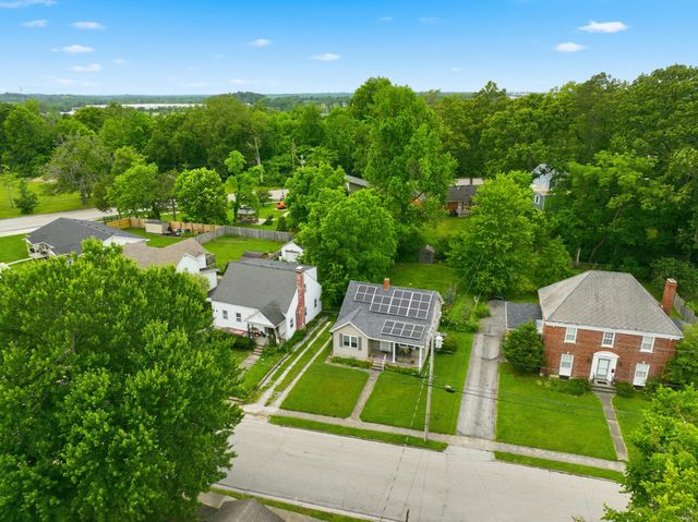 105 Lorraine Court, Berea, KY 40403