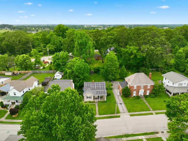 105 Lorraine Court, Berea, KY 40403