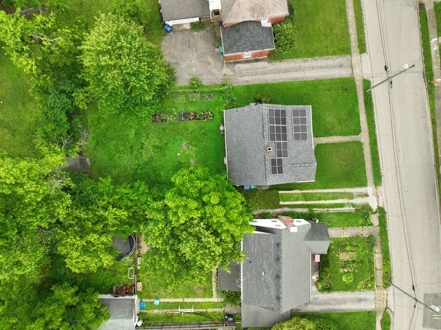 105 Lorraine Court, Berea, KY 40403