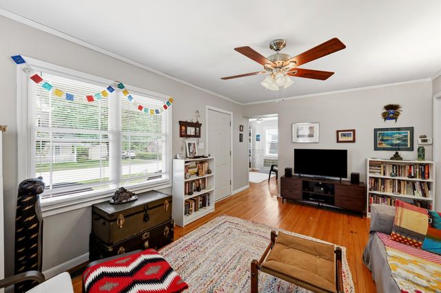 105 Lorraine Court, Berea, KY 40403