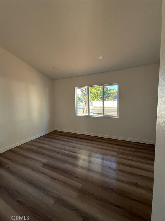 16956 Halsey St, Granada Hills, CA 91344 — photo 2