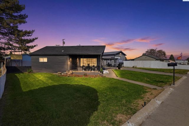 1207 Sanford Ave, Richland, WA 99354