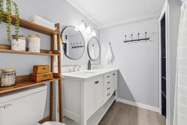 1207 Sanford Ave, Richland, WA 99354