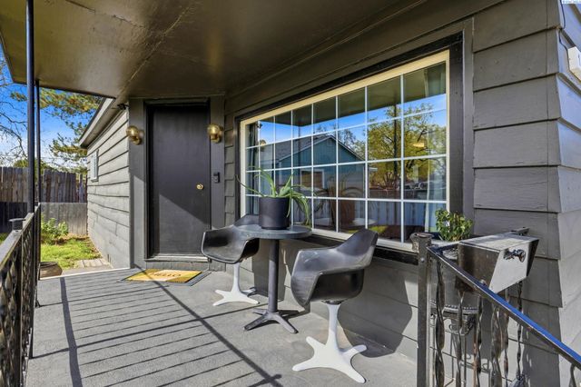 1207 Sanford Ave, Richland, WA 99354