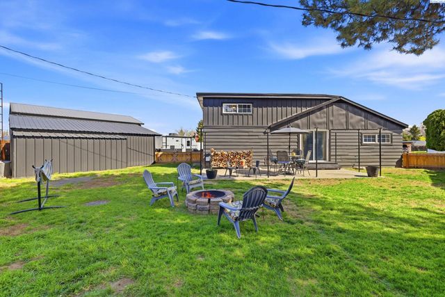 1207 Sanford Ave, Richland, WA 99354