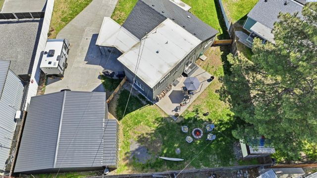 1207 Sanford Ave, Richland, WA 99354