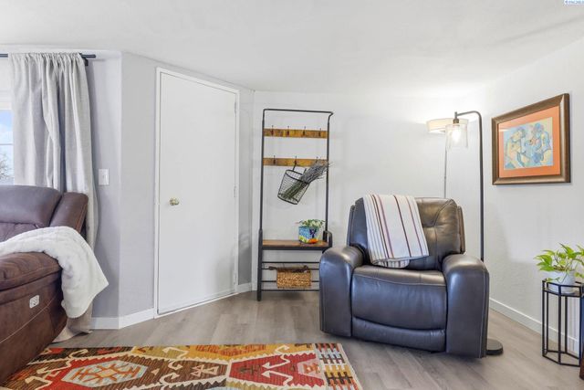 1207 Sanford Ave, Richland, WA 99354