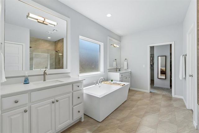 8701 Beechgrove Drive, Arcadia, OK 73007