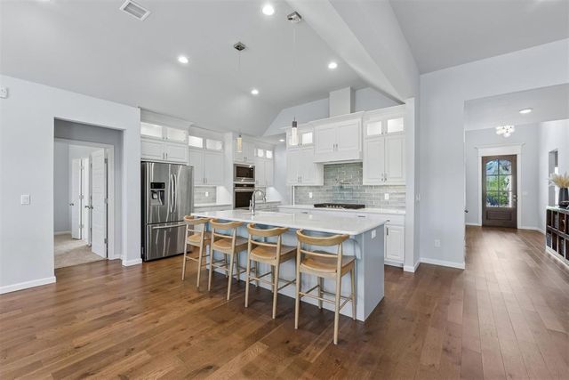 8701 Beechgrove Drive, Arcadia, OK 73007