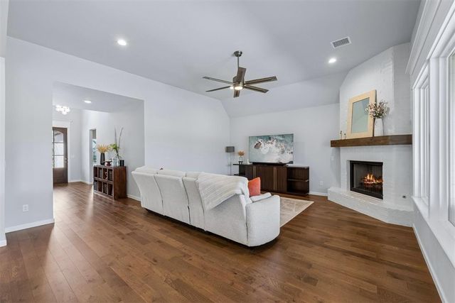 8701 Beechgrove Drive, Arcadia, OK 73007