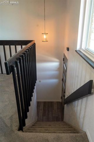 342 Mount View Lane, Colorado Springs, CO 80907