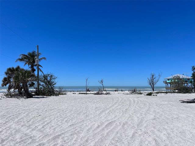 8152 LITTLE GASPARILLA ISLAND, Placida, FL 33946