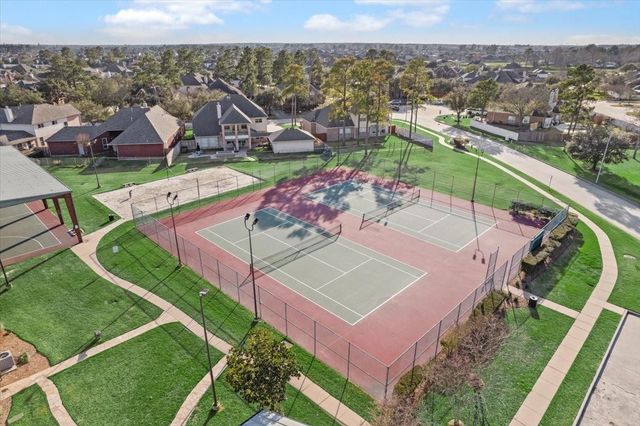 11714 Mesa Wells Drive, Tomball, TX 77377