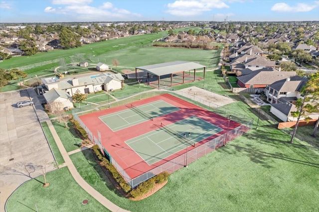 11714 Mesa Wells Drive, Tomball, TX 77377