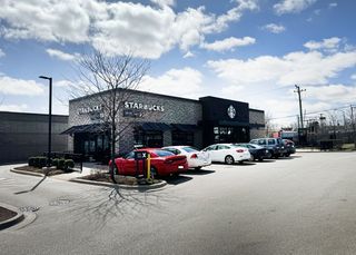 6332 N Northwest Highway, Chicago, IL 60631