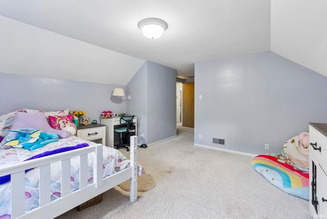 8315 Waterswolde Lane, Fort Wayne, IN 46825