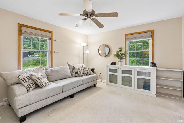 8315 Waterswolde Lane, Fort Wayne, IN 46825