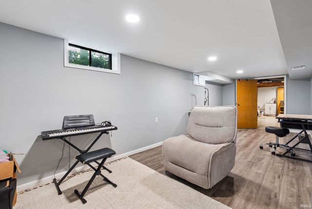 8315 Waterswolde Lane, Fort Wayne, IN 46825