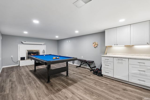 8315 Waterswolde Lane, Fort Wayne, IN 46825