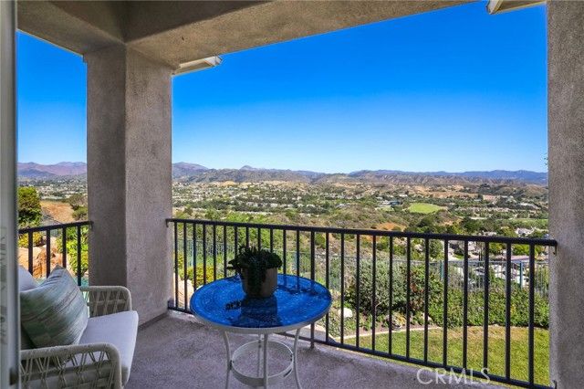 8 Panorama, Laguna Hills, CA 92679