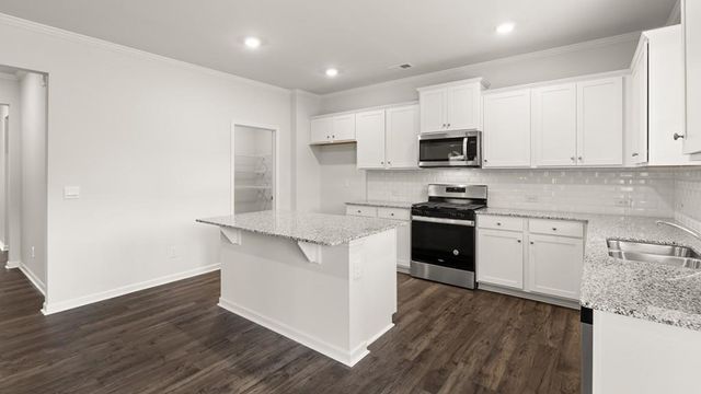 318 Thompson Ridge Lane, Dallas, GA 30132