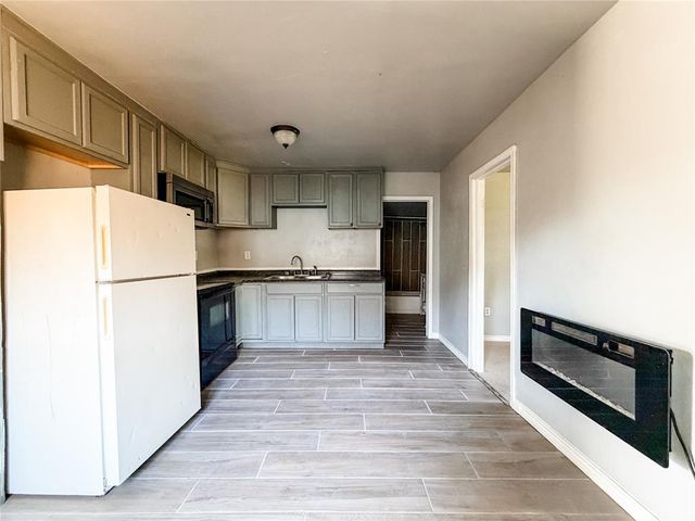 918 W Woodson, El Reno, OK 73036
