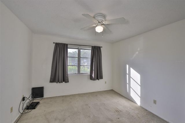 801 83RD AVENUE N 118, St Petersburg, FL 33704