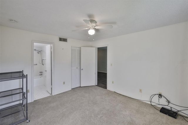 801 83RD AVENUE N 118, St Petersburg, FL 33704