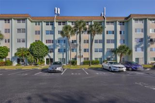 801 83RD AVENUE N 118, St Petersburg, FL 33704