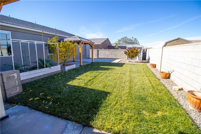 3323 Brenda Avenue, Kingman, AZ 86401