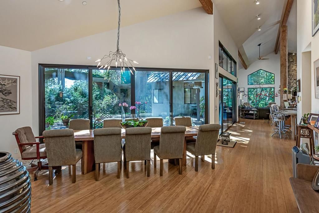 Image 4 of property listing at 1100 Old La Honda Road, Woodside, CA 94062