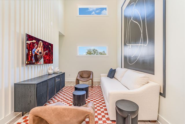 1009 Summit Ave, Nashville, TN 37203