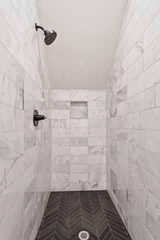 1009 Summit Ave, Nashville, TN 37203