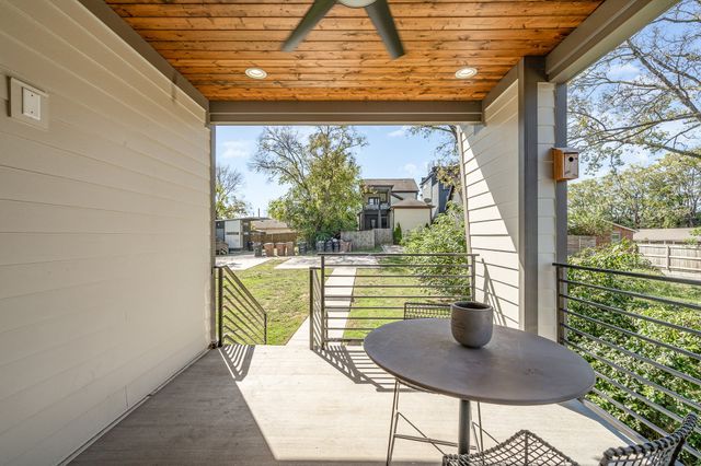 1009 Summit Ave, Nashville, TN 37203