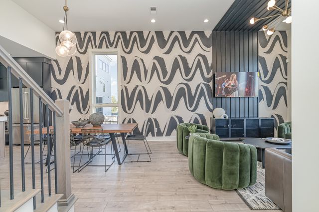 1009 Summit Ave, Nashville, TN 37203