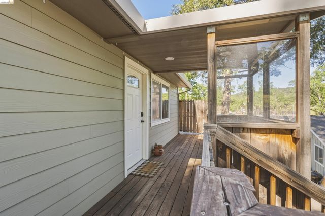 20485 Soulsbyville Rd, Soulsbyville, CA 95372