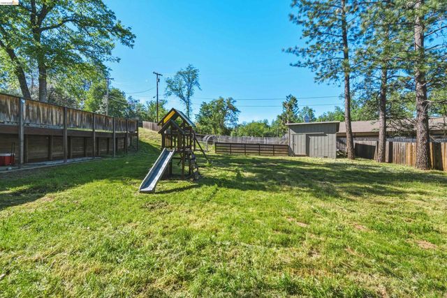 20485 Soulsbyville Rd, Soulsbyville, CA 95372