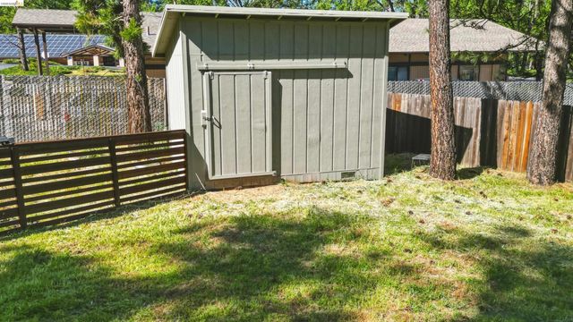 20485 Soulsbyville Rd, Soulsbyville, CA 95372